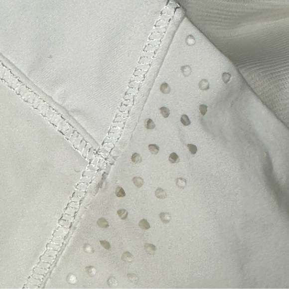 Lululemon Athletica Zip up white jacket / running / breathable holes Size 8 - Picture 3 of 16